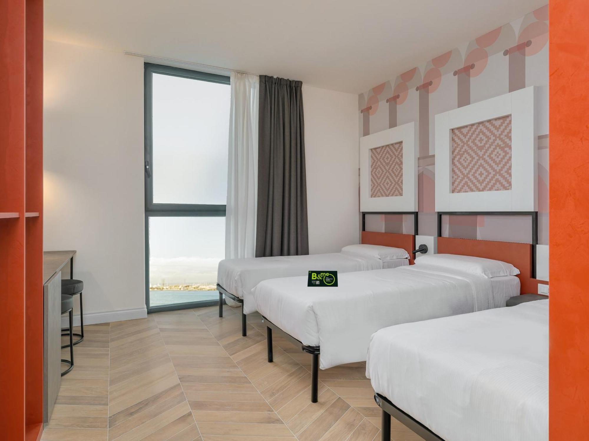 Laguna Hotel Venecia