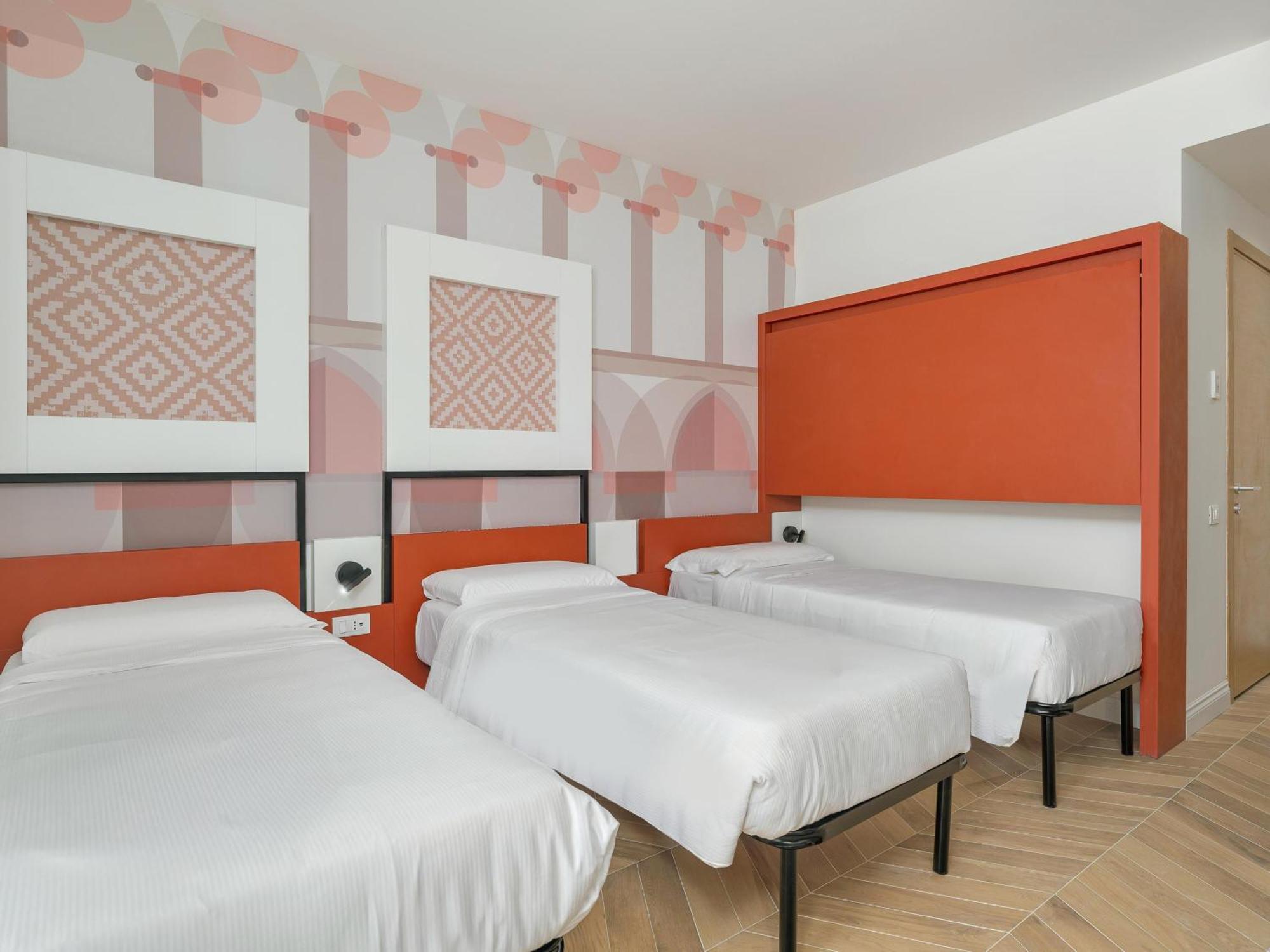 Hotel Laguna 3*